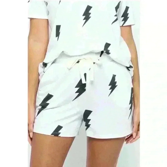 NWT Super Soft “Lighting Bolt” Shorts - Picture 5 of 5